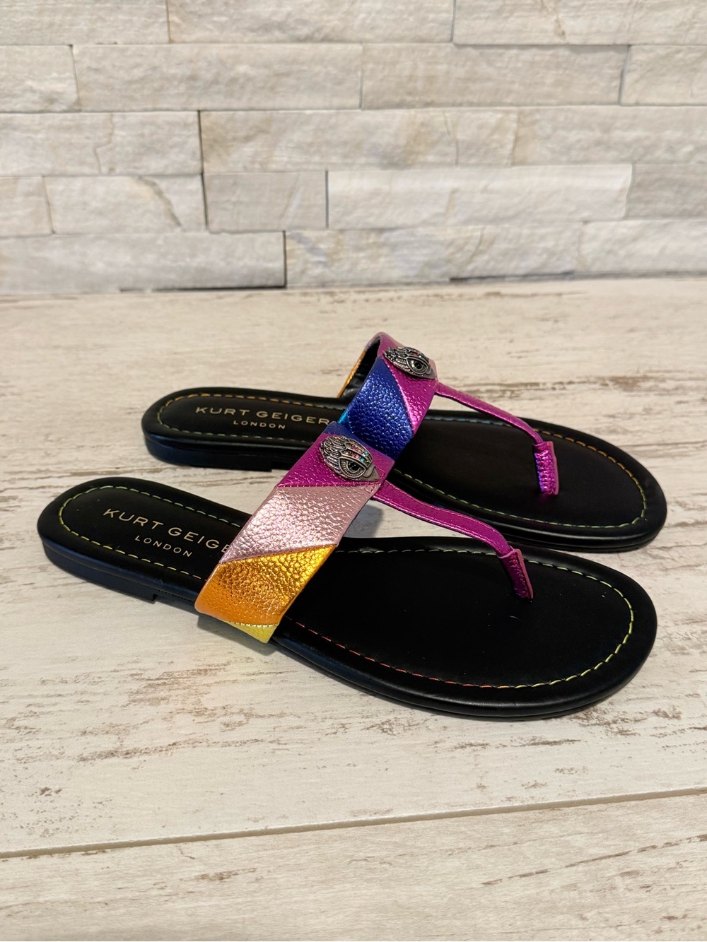 Kurt Geiger Kensington T-Bar Metallic Leather Slip On Sandals Sz 38.5 EU 8 NEW - Picture 3 of 15